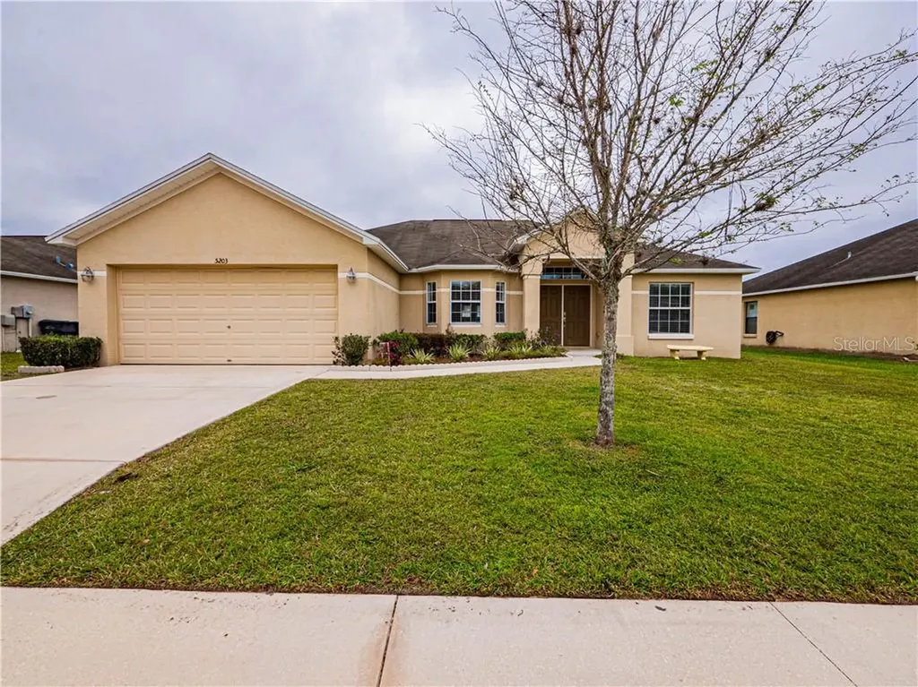 5203 Ashwood Drive Lakeland FL 33811