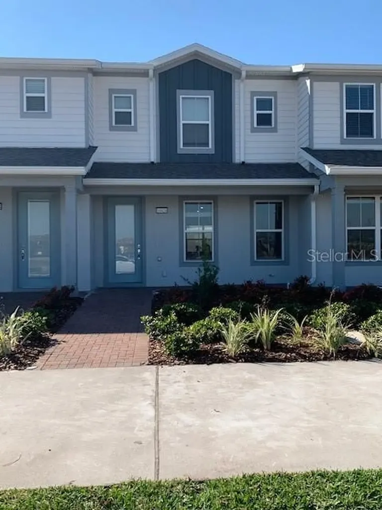 10426 Folly Beach Road Orlando FL 32827