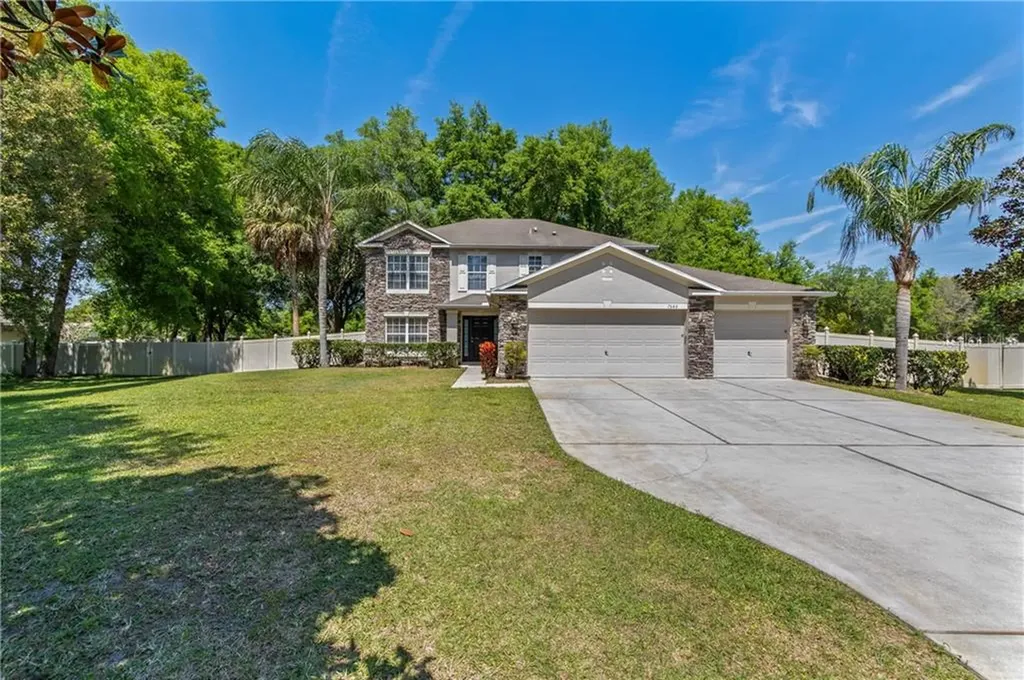 7644 Lake Andrea Circle Mount Dora FL 32757