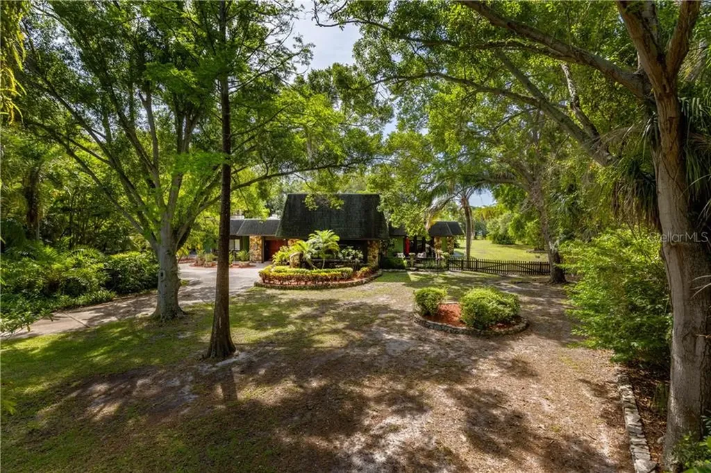 11410 74th Avenue Seminole FL 33772