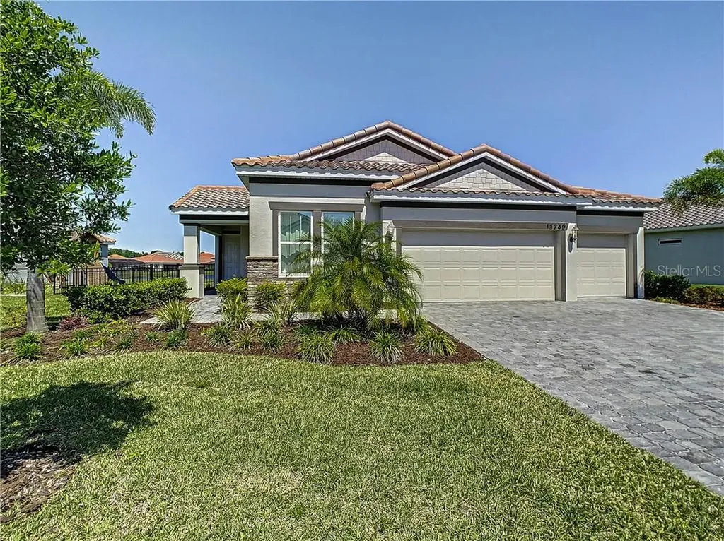 13240 Saw Palm Creek Trail Bradenton FL 34211