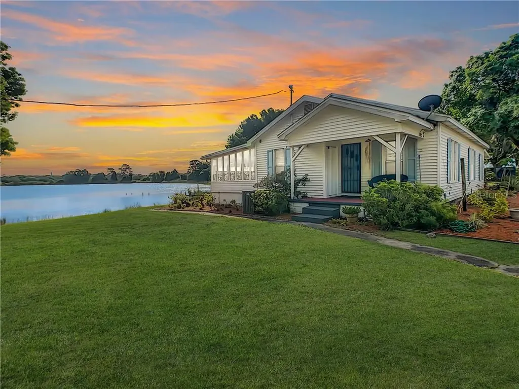 2020 Conner Road Lake Wales FL 33859