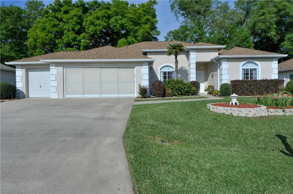 2062 NW 58th Court Ocala FL 34482