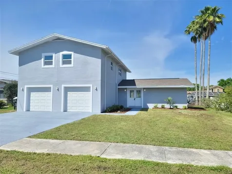 4660 Bay Crest Drive Tampa FL 33615
