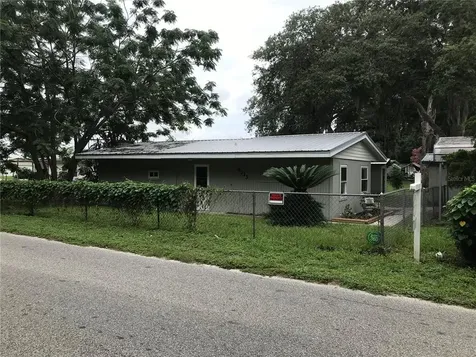 6733 16th Street Zephyrhills FL 33542