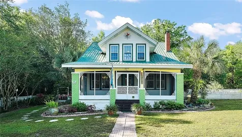 13390 SE Sunset Harbor Road Weirsdale FL 32195