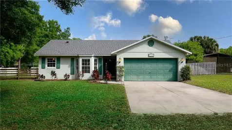 25051 Algonquin Avenue Sorrento FL 32776