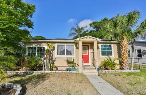 3040 Jackson Street N St Petersburg FL 33704