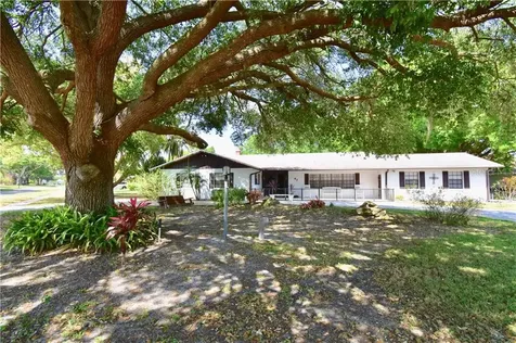 47 Wood Hall Drive Mulberry FL 33860