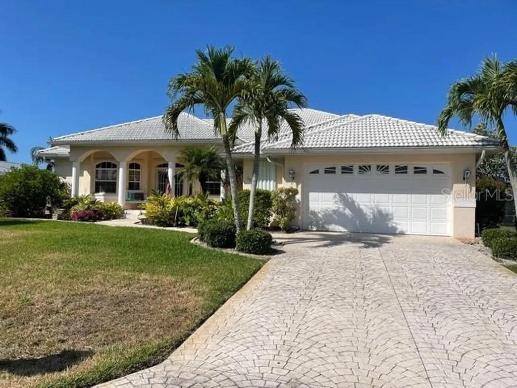 221 Capri Isles Court Punta Gorda FL 33950