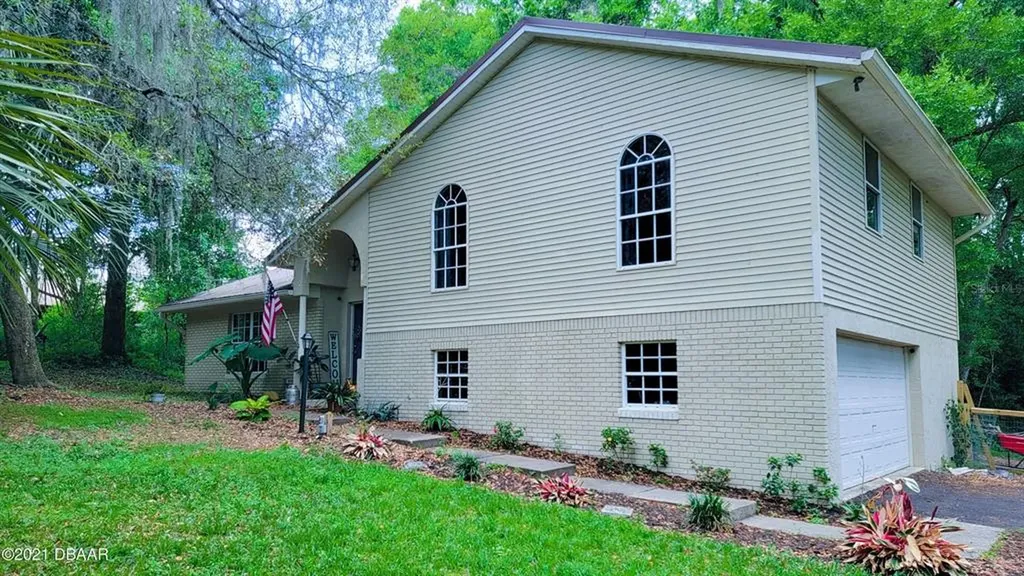 1655 Ridgewood Street Deland FL 32720