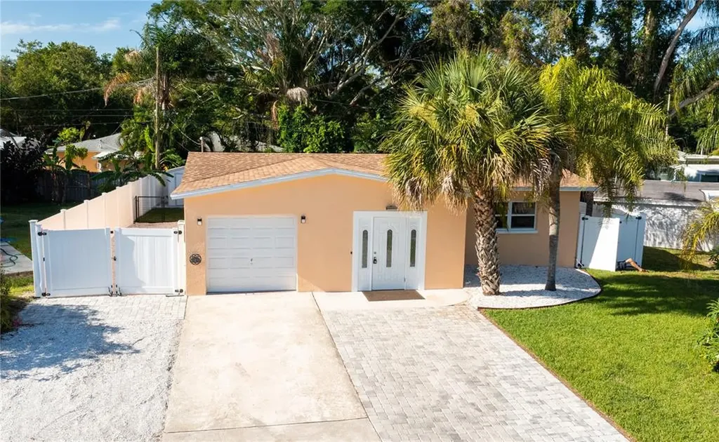 6556 10th Avenue Terrace S St Petersburg FL 33707