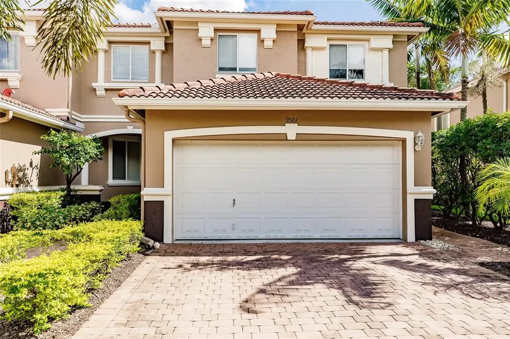 9581 Roundstone Circle Fort Myers FL 33967