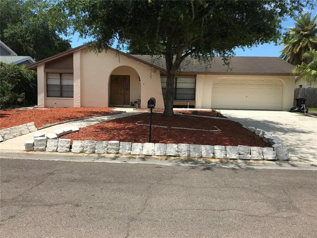 11308 Hollyglen Drive Tampa FL 33624