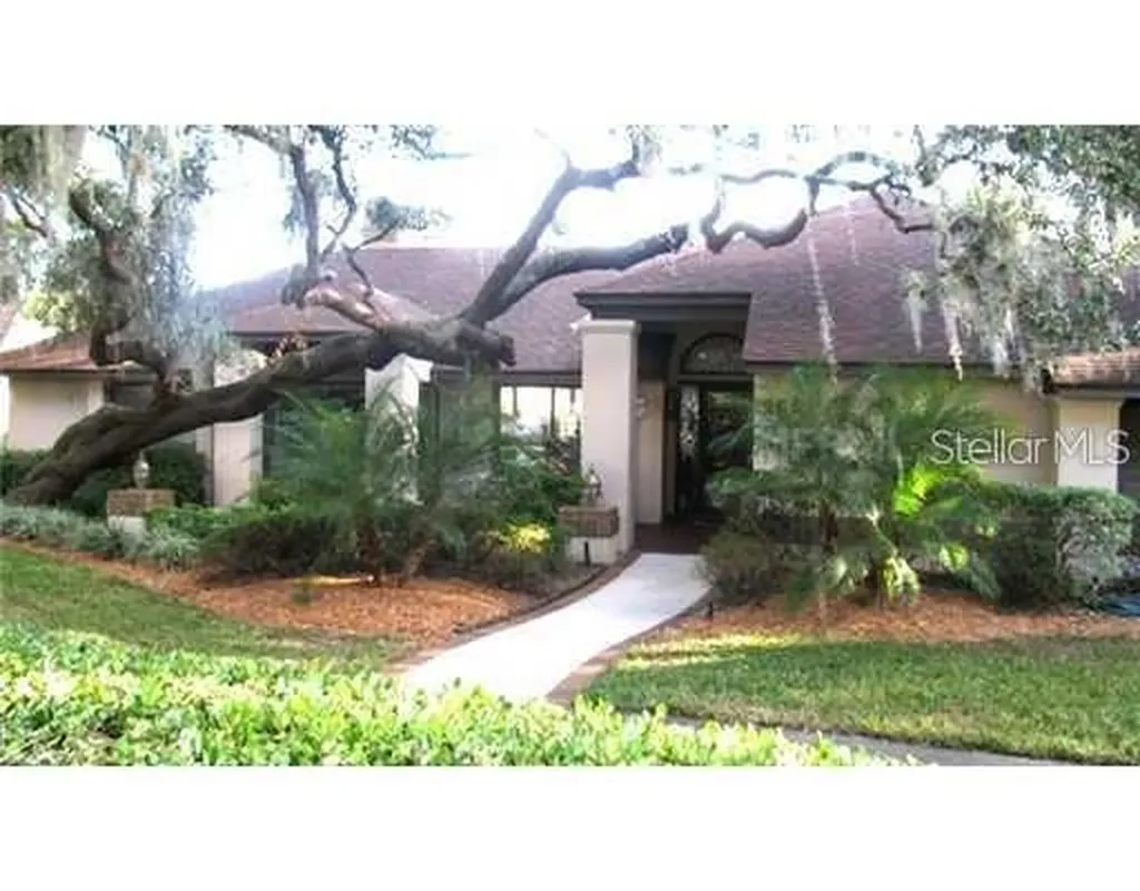 2662 Grand Island Shores Road Eustis FL 32726