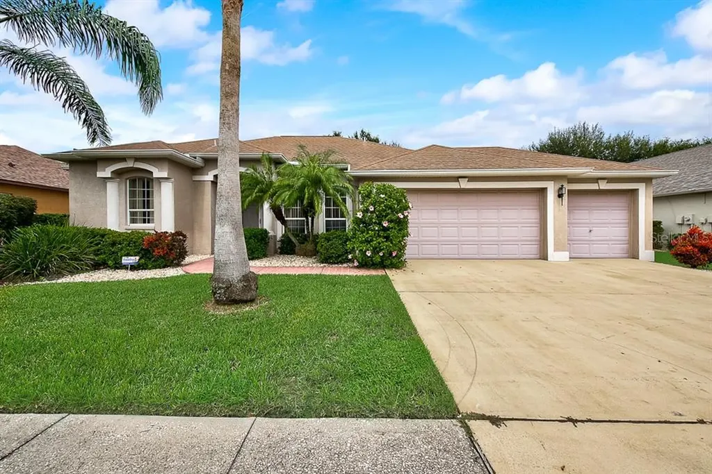1016 Sweet Breeze Drive Valrico FL 33594