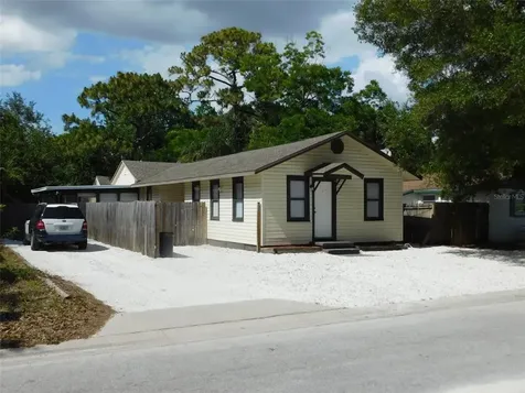 6855 48th Avenue N St Petersburg FL 33709