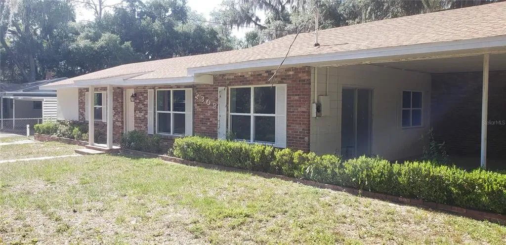 2308 Ward Avenue Leesburg FL 34748
