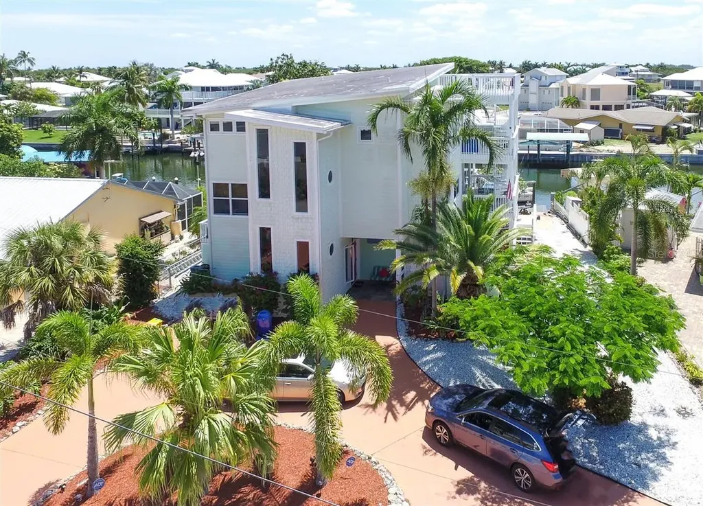 2300 Sycamore Street St James City FL 33956