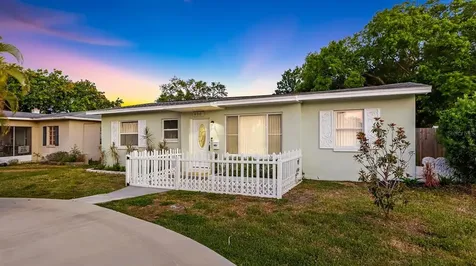 900 40th Avenue NE St Petersburg FL 33703