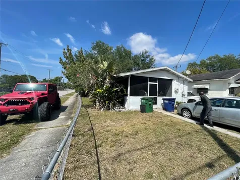 1402 E 24th Avenue Tampa FL 33605