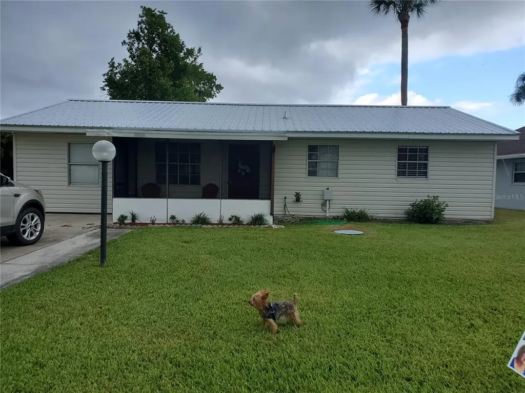5010 SE 43rd Trace Okeechobee FL 34974
