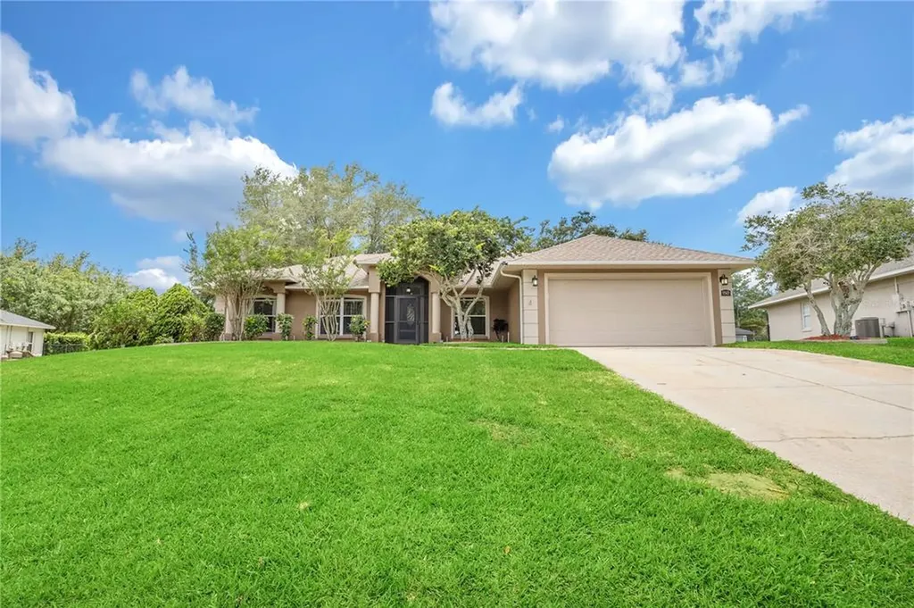 9343 Meadow Crest Lane Clermont FL 34711
