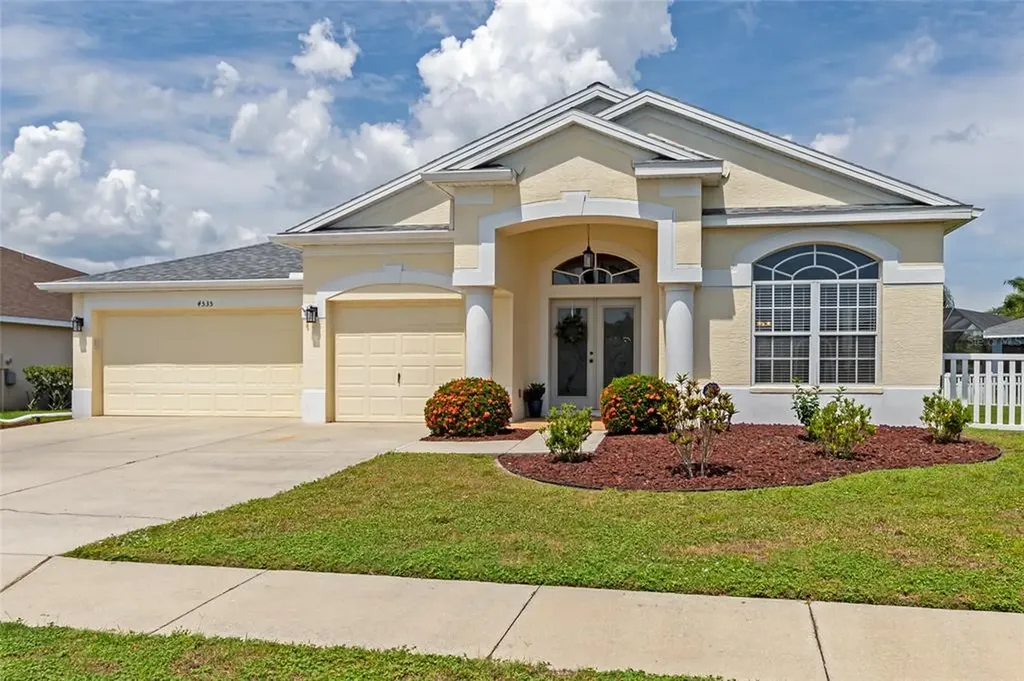 4535 Useppa Drive Bradenton FL 34203