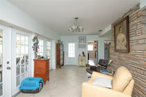 7349 Phillips Street Sarasota FL 34243