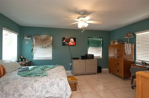 7349 Phillips Street Sarasota FL 34243