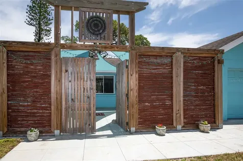 7349 Phillips Street Sarasota FL 34243