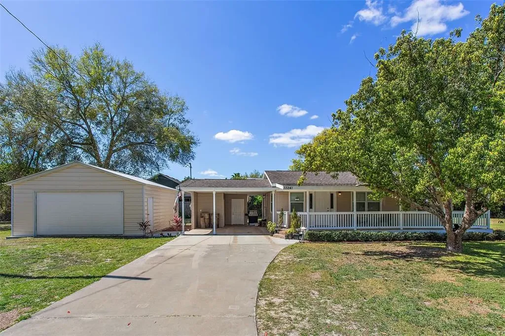 33241 Palm Lane Leesburg FL 34788