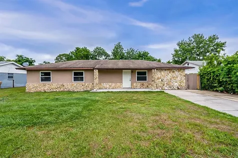 1096 Vincent Drive Mount Dora FL 32757