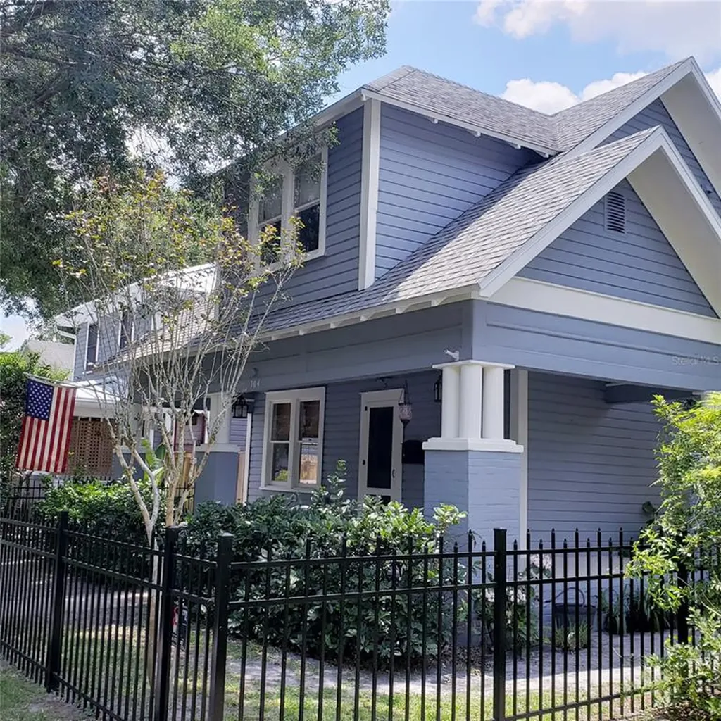 704 S Palmetto Avenue Sanford FL 32771