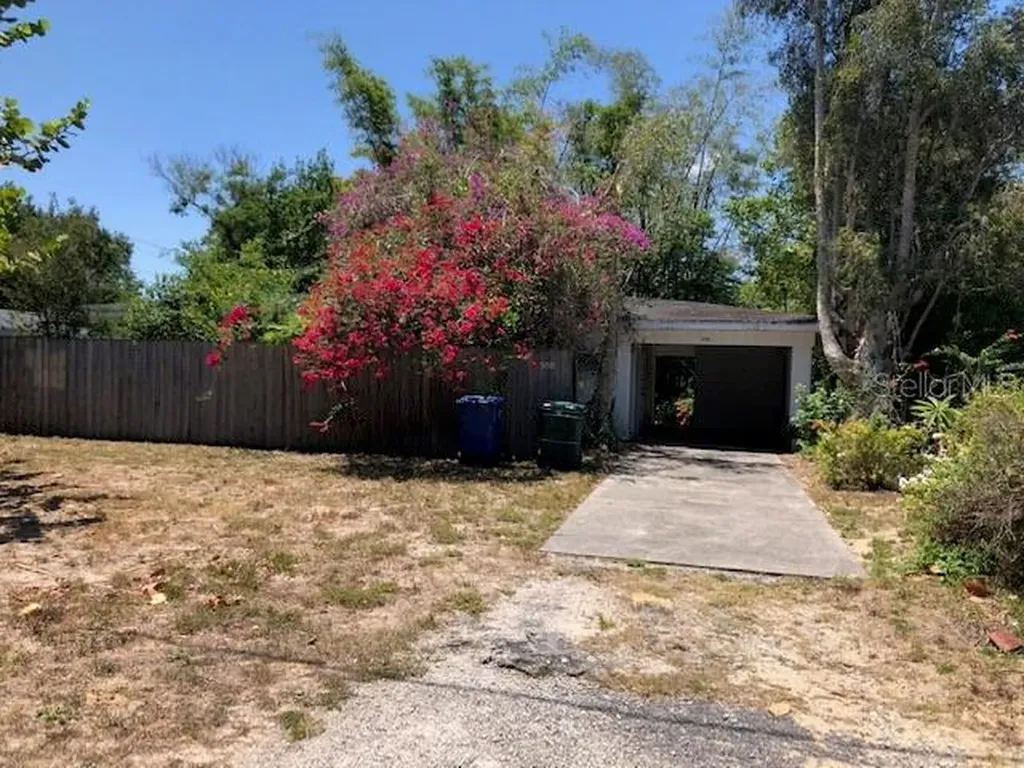 550 Avenue N SE Winter Haven FL 33880