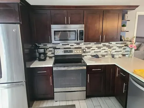 555 Beasley Court Orlando FL 32807