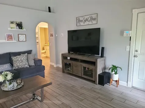 555 Beasley Court Orlando FL 32807