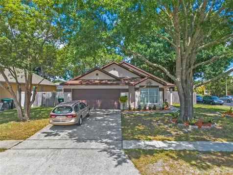 945 Little Creek Road Orlando FL 32825