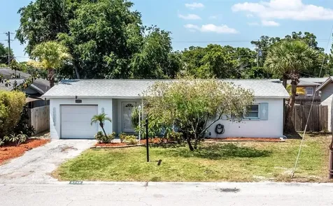 5745 Burlington Avenue N St Petersburg FL 33710