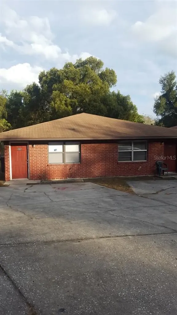 1035 Crestview Avenue Lakeland FL 33805