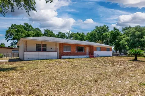 3301 Holliday Avenue Apopka FL 32703