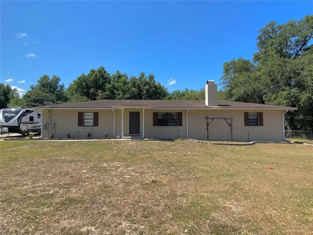 4117 Crews Lake Drive Lakeland FL 33813