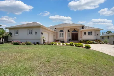 2344 Harbour Drive Punta Gorda FL 33983