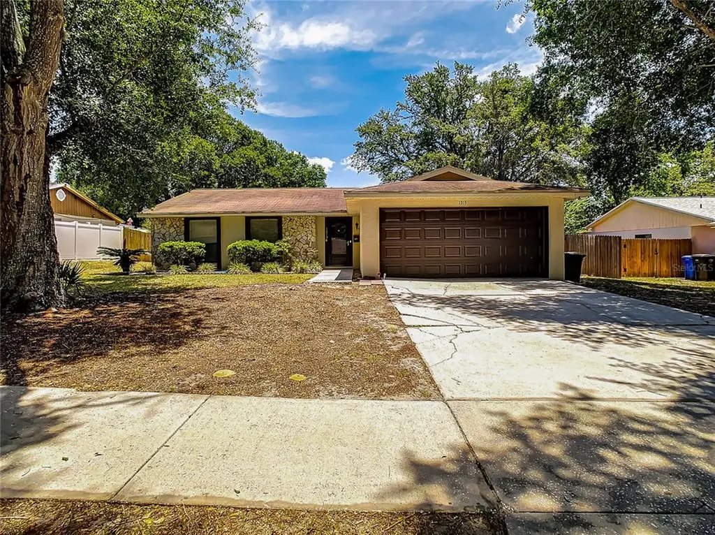 1313 Oakcrest Drive Brandon FL 33510