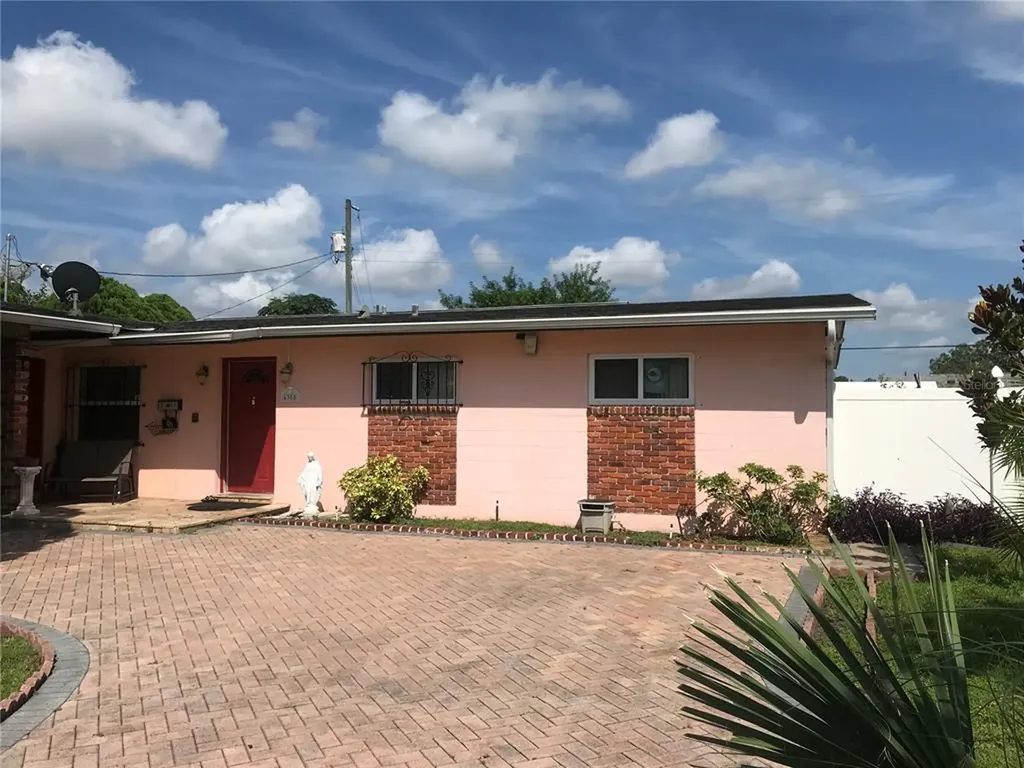 6350 Royal Oak Drive Orlando FL 32809