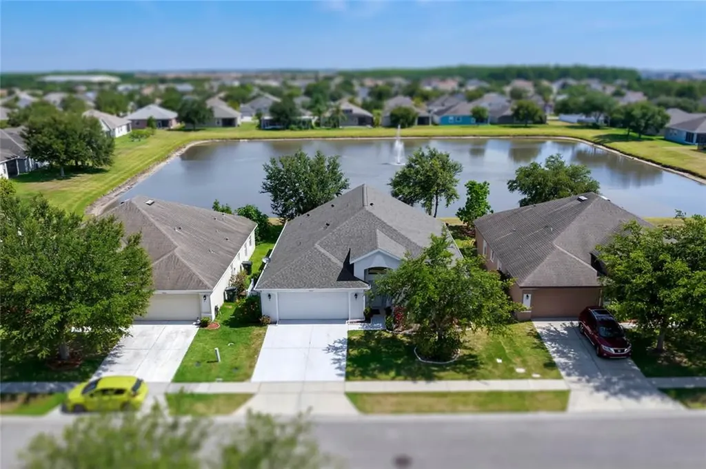 2868 Oconnell Drive Kissimmee FL 34741