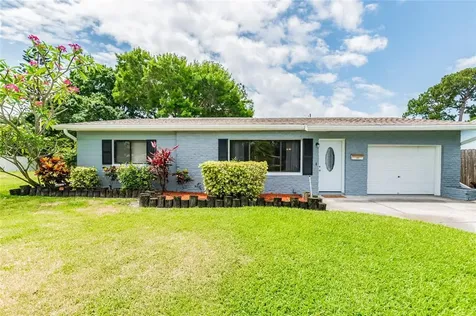 138 81st Avenue NE St Petersburg FL 33702