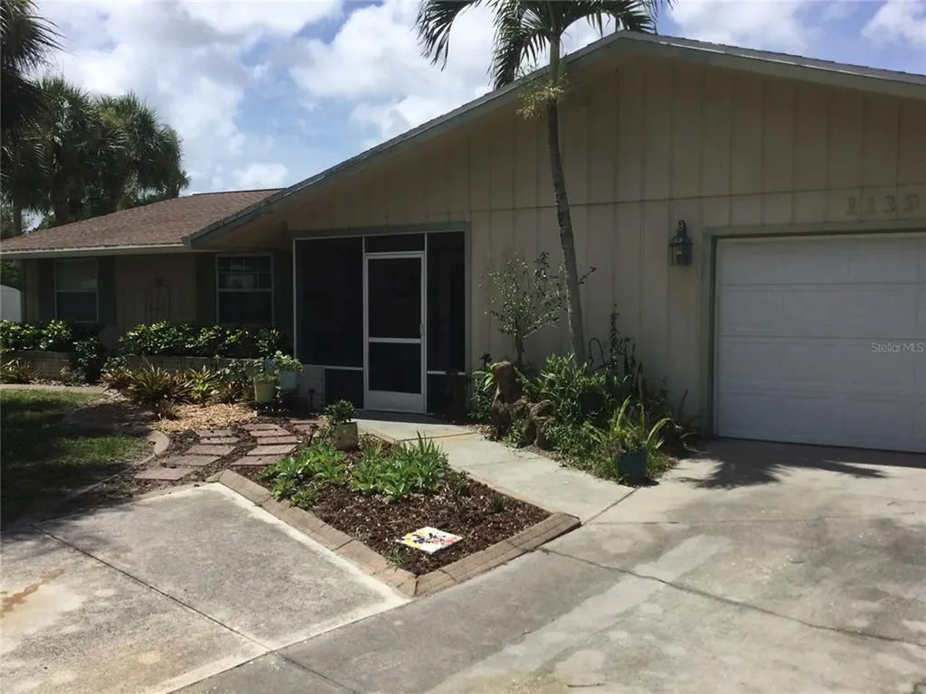1139 Sleepy Hollow Court Venice FL 34285