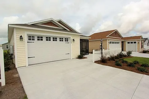 5420 Kate Court The Villages FL 32163