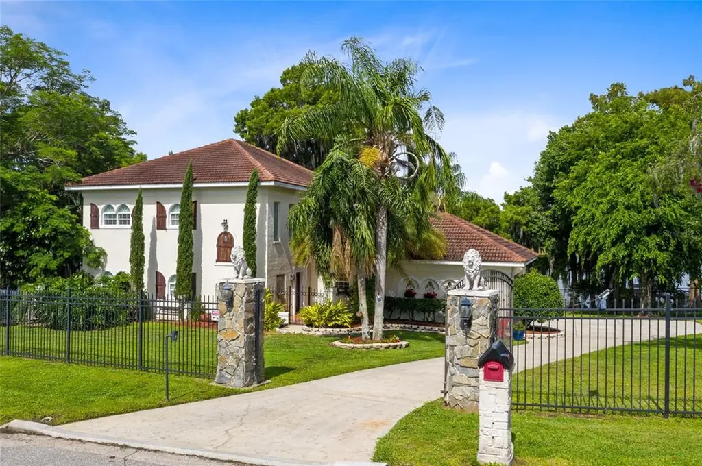 27849 Lake Jem Road Mount Dora FL 32757